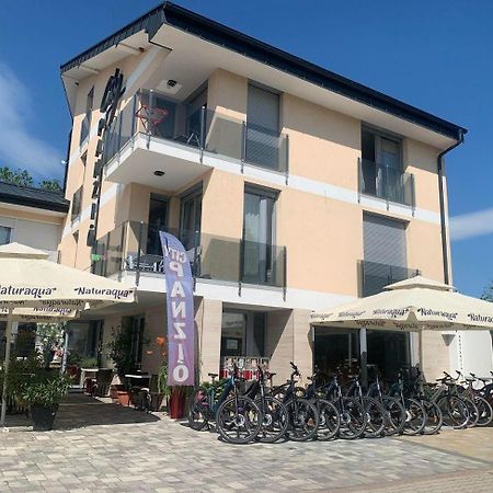 City Panzio Balatonlelle Ngoại thất bức ảnh