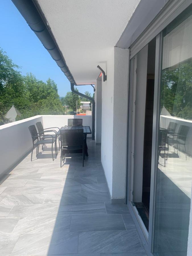 City Panzio Balatonlelle Ngoại thất bức ảnh