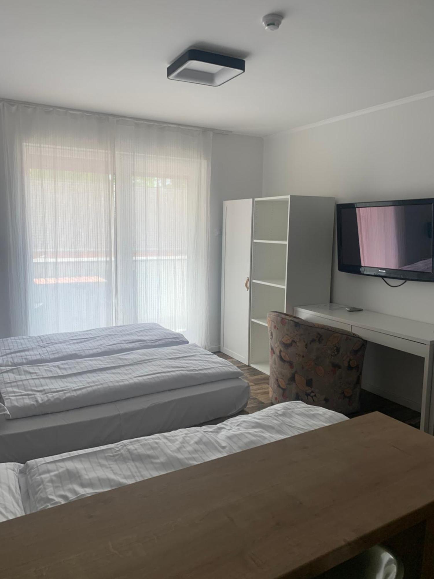 City Panzio Balatonlelle Ngoại thất bức ảnh